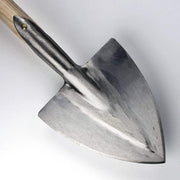 Pointed Spade with Steps