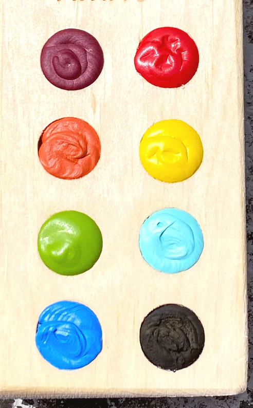 Madoo Pine Paint Palette 8-Count