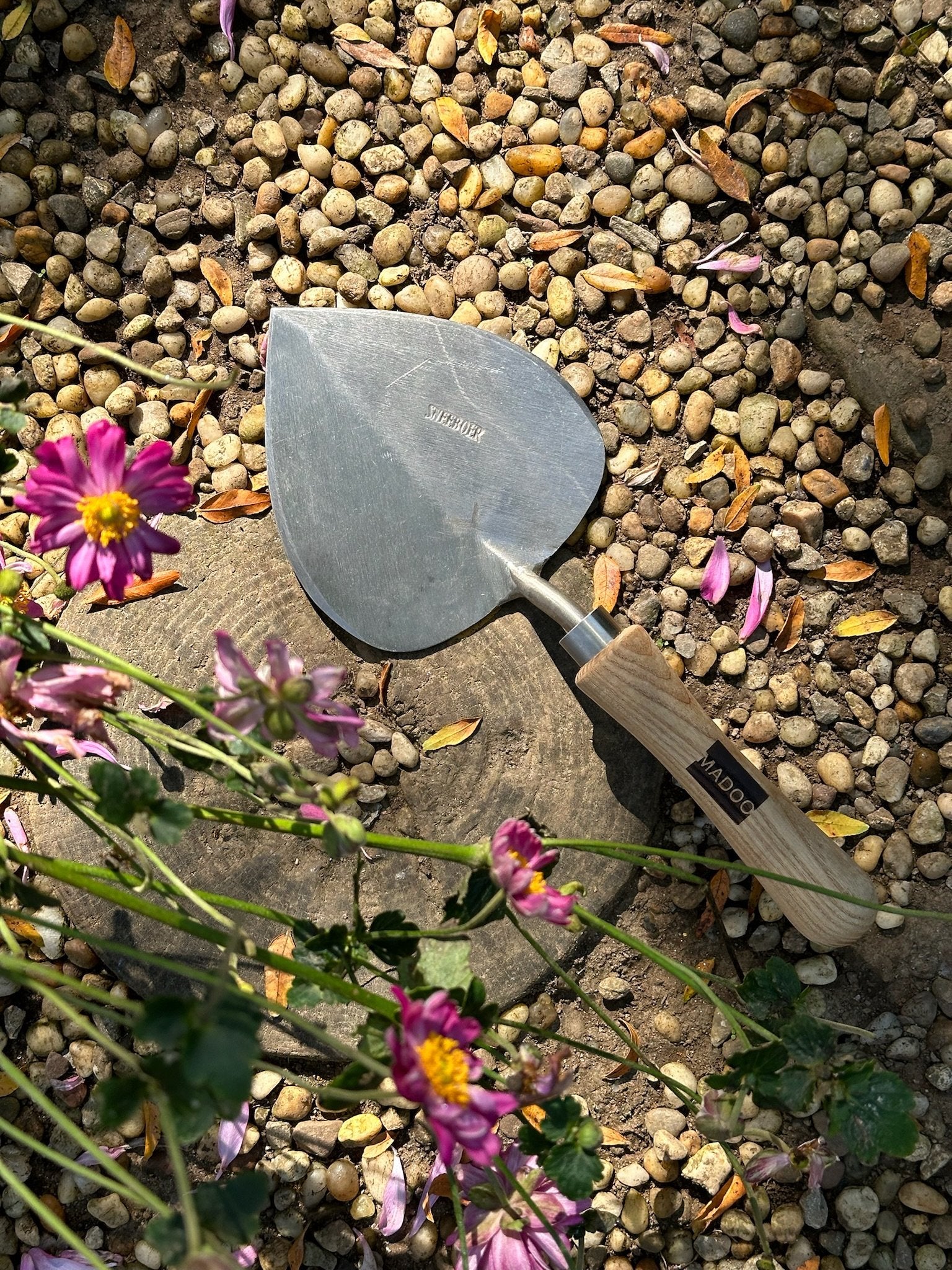 Planting Trowel Old Dutch Style